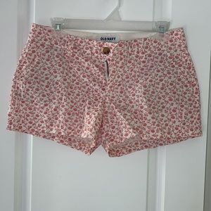 Pink floral shorts with pockets!